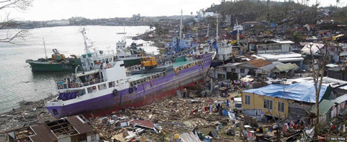 So hình ảnh trước và sau siêu bão ở Philippines - 10